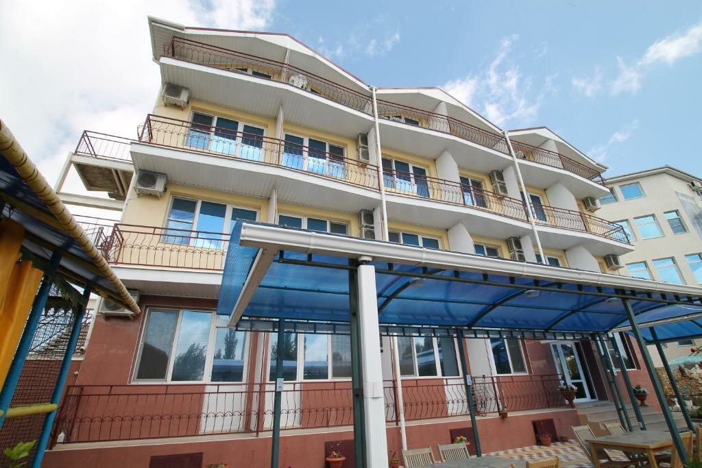 Гостиница Эдельвейс Анапа-99