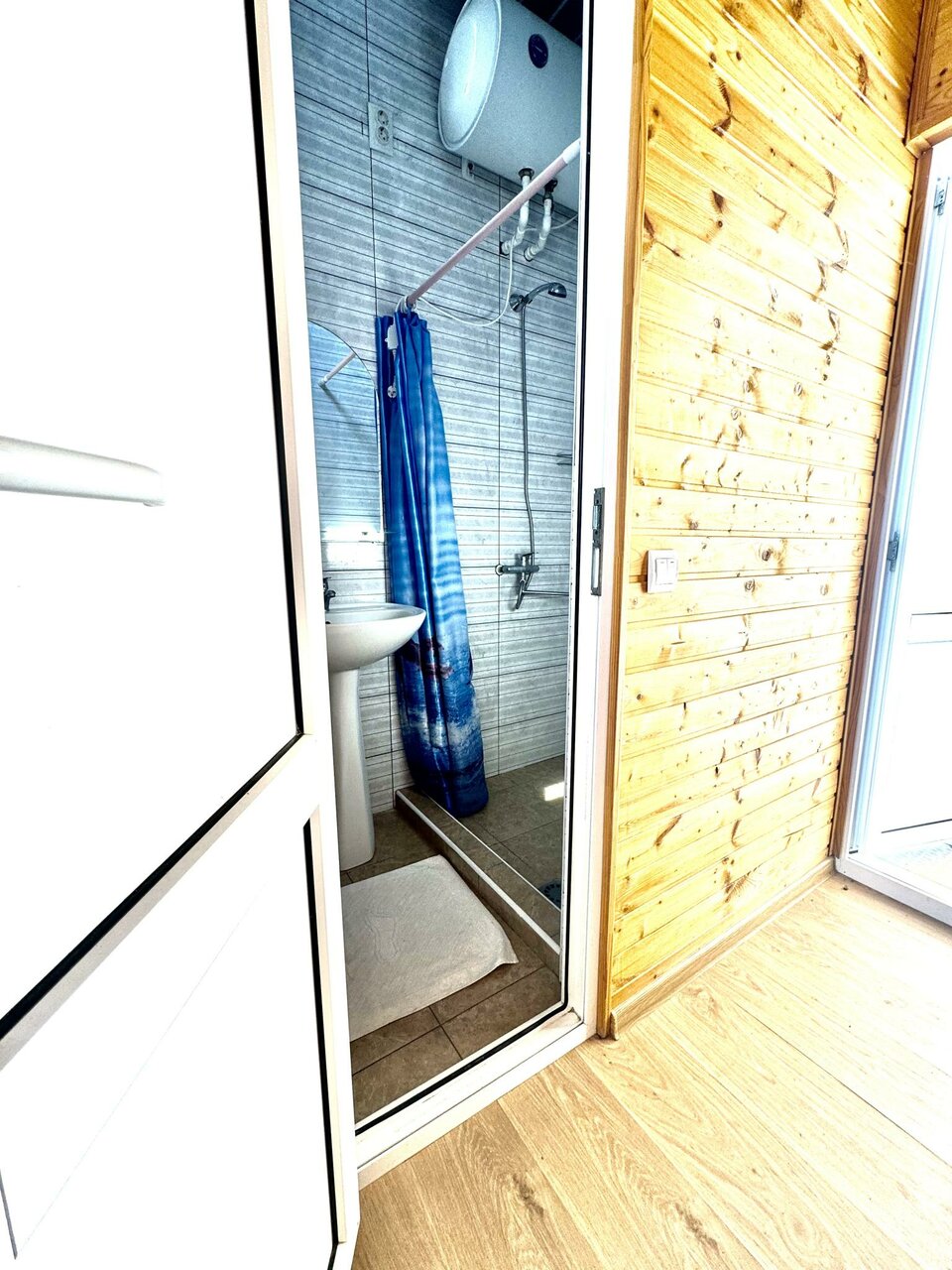 Гостиница Эдельвейс Анапа-100