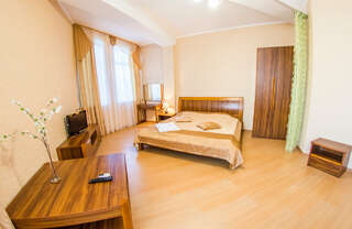 Гостиница Эдельвейс Анапа Номер-студия Делюкс-2