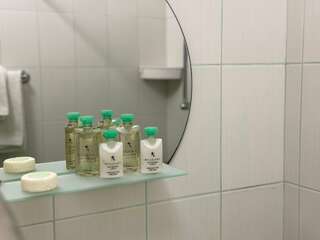 Гостиница Эдельвейс Анапа Трехместный номер с балконом-3