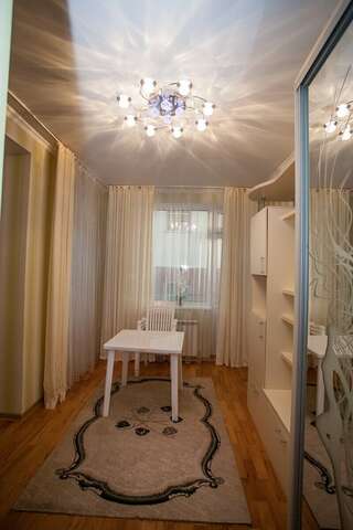 Гостиница Эдельвейс Анапа Апартаменты с 3 спальнями-2