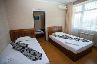 Гостиница Эдельвейс Анапа Семейный полулюкс-8