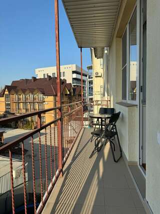 Гостиница Эдельвейс Анапа Четырехместный номер с балконом-6