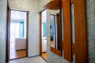 Гостиница Эдельвейс Анапа Семейный номер с общей ванной комнатой-4