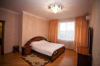 Гостиница Эдельвейс Анапа Апартаменты с 3 спальнями-5