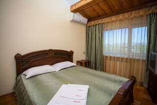 Гостиница Эдельвейс Анапа Апартаменты с 2 спальнями-3