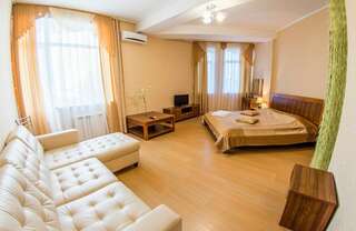 Гостиница Эдельвейс Анапа Номер-студия Делюкс-1